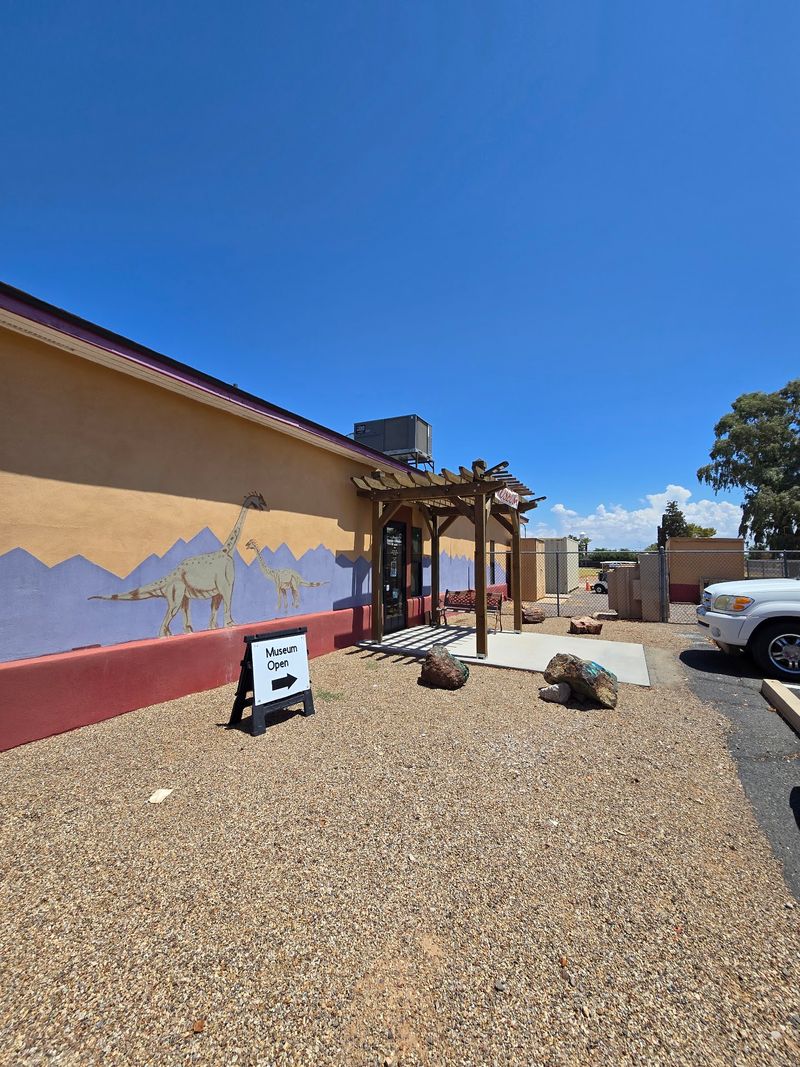 Small-Town Pinal County Surroundings
