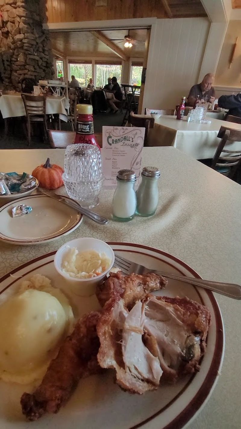 Crandall's Restaurant - Hebron