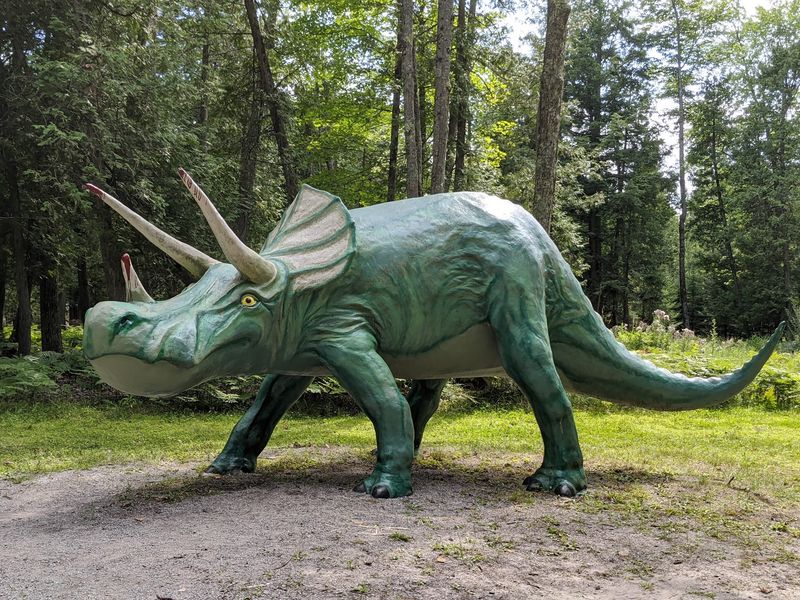 Smart Planning For A Prehistoric Outing Smart Planning For A Prehistoric Outing