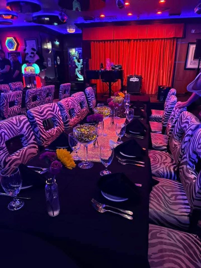 Smart Tips And Unique Nights For First-Timers Smart Tips And Unique Nights For First-Timers