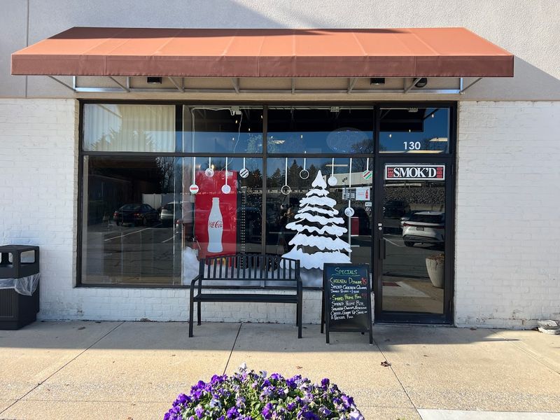 Strong Praise Backed by Fans