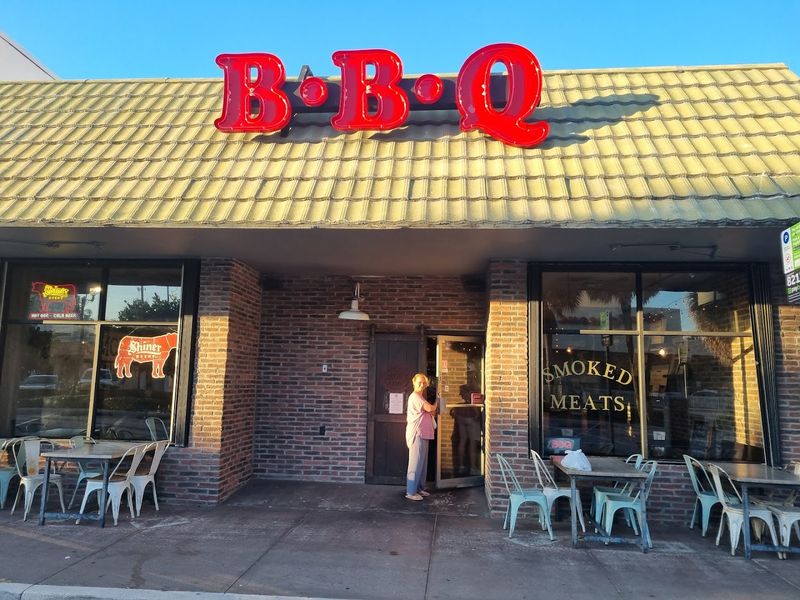 Smoke BBQ Restaurant & Catering, Fort Lauderdale