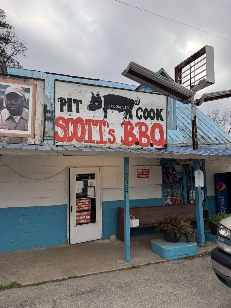 A Roadside Shack With A Reputation Bigger Than Its Building