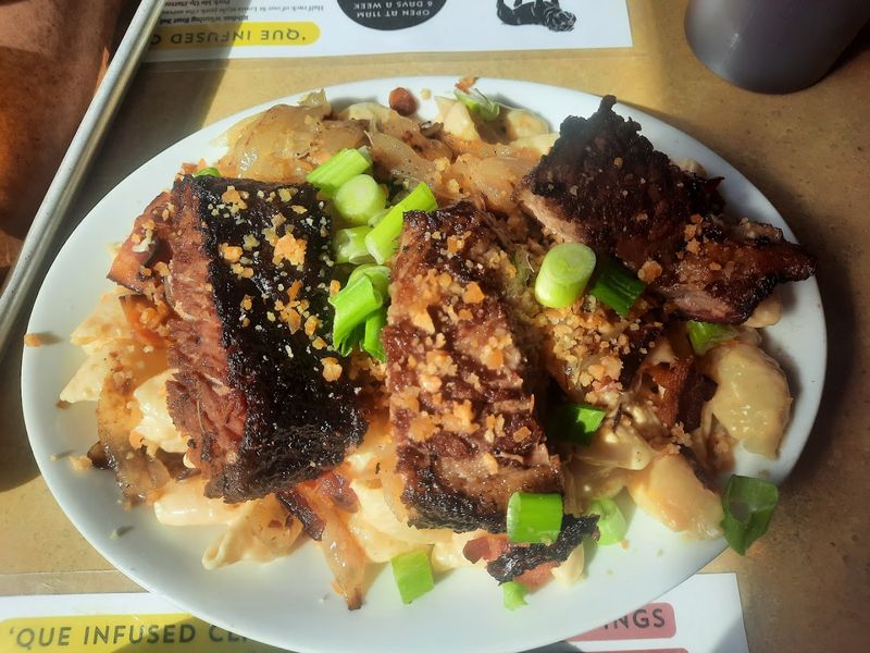 The Billionaire's Mac And Other Comfort Food Standouts