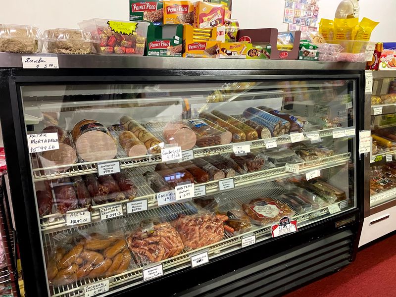 Smoked Meats And Sausages Worth The Trip