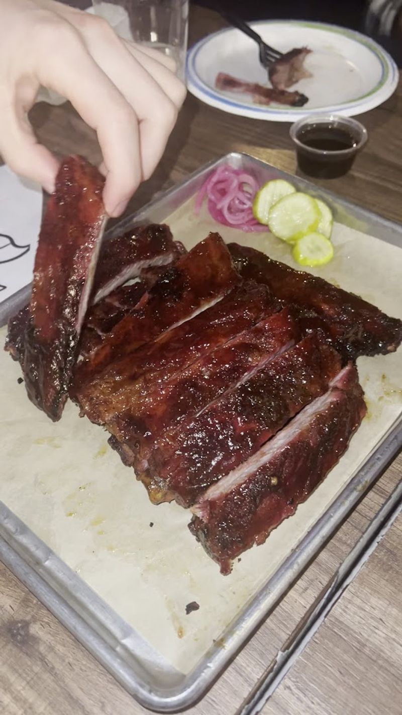 Smoked Ribs That Justify The Drive From Anywhere