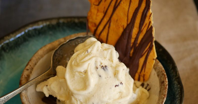Willamette Valley Truffle Honeycomb