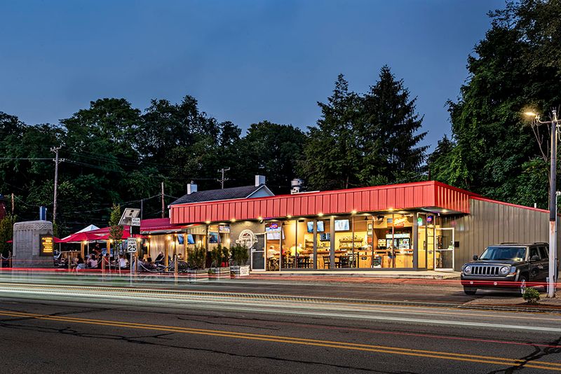 Off the Rails Barbeque & Drafthouse — Verona, Pennsylvania