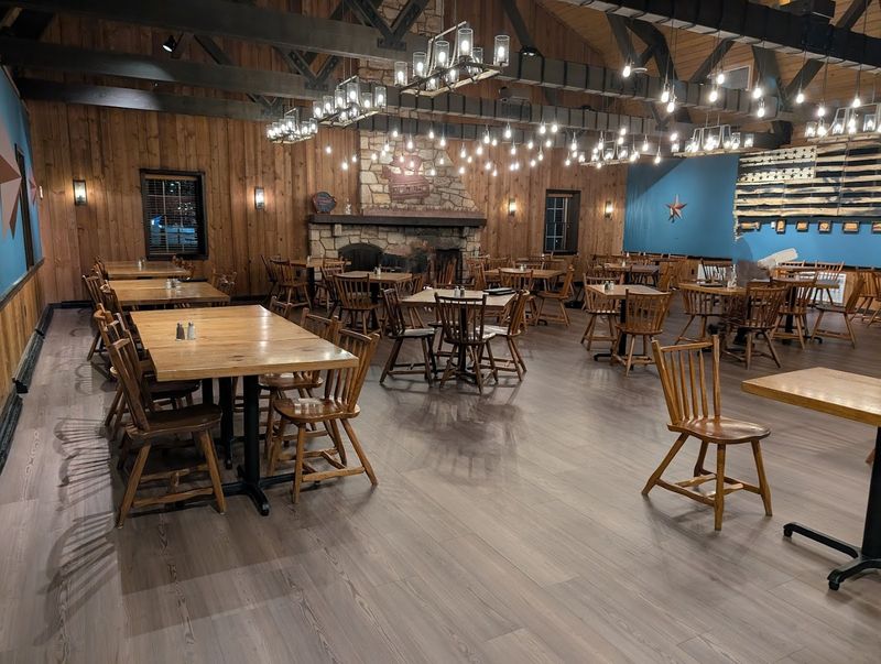 Smokehouse BBQ and Brews, Bird-in-Hand Smokehouse BBQ and Brews, Bird-in-Hand