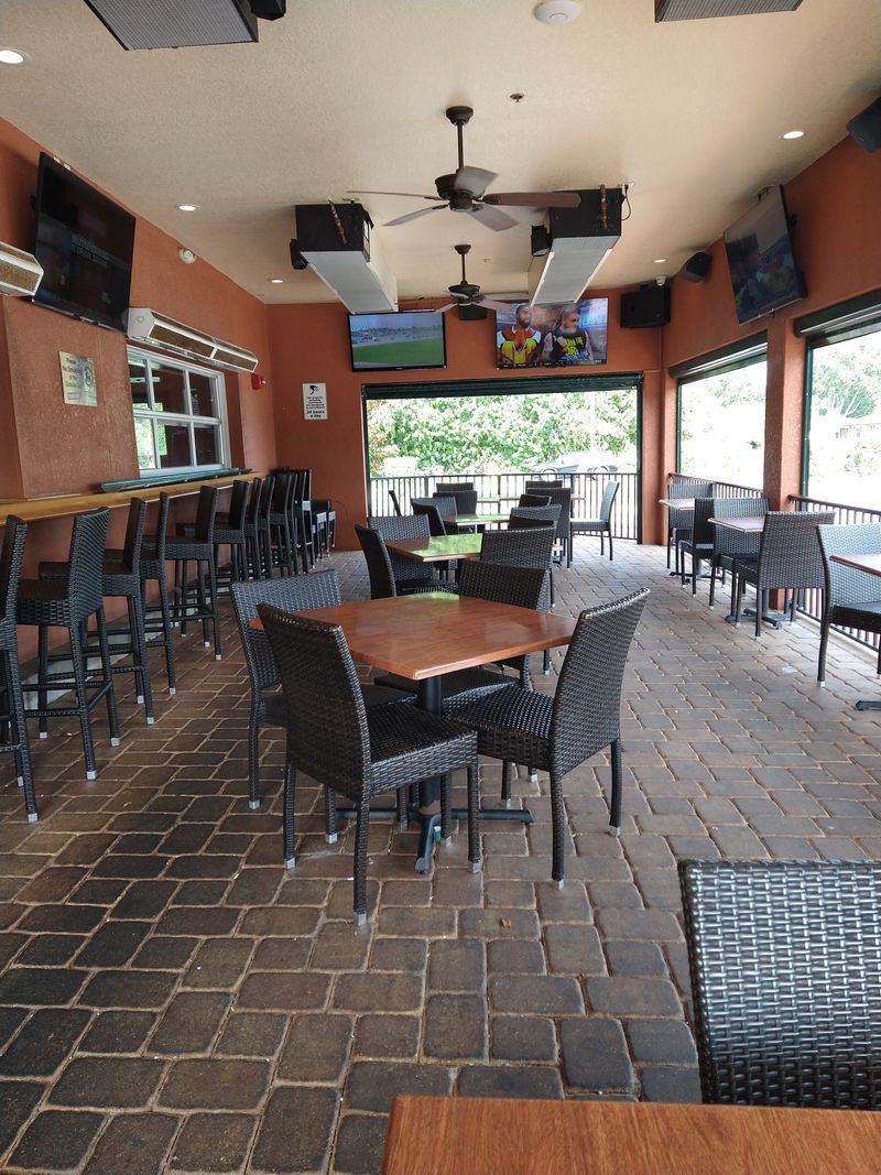 Gator's Dockside BBQ – Multiple Florida Locations