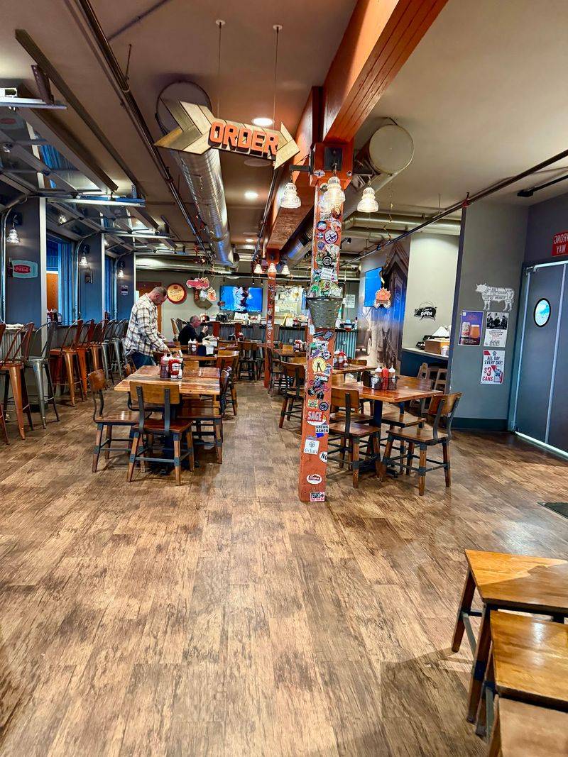 Smokin Yard's BBQ