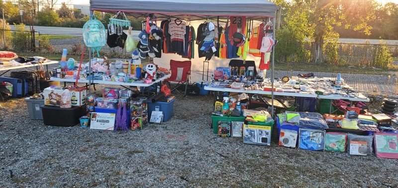 Hours, Fees, And Getting Around