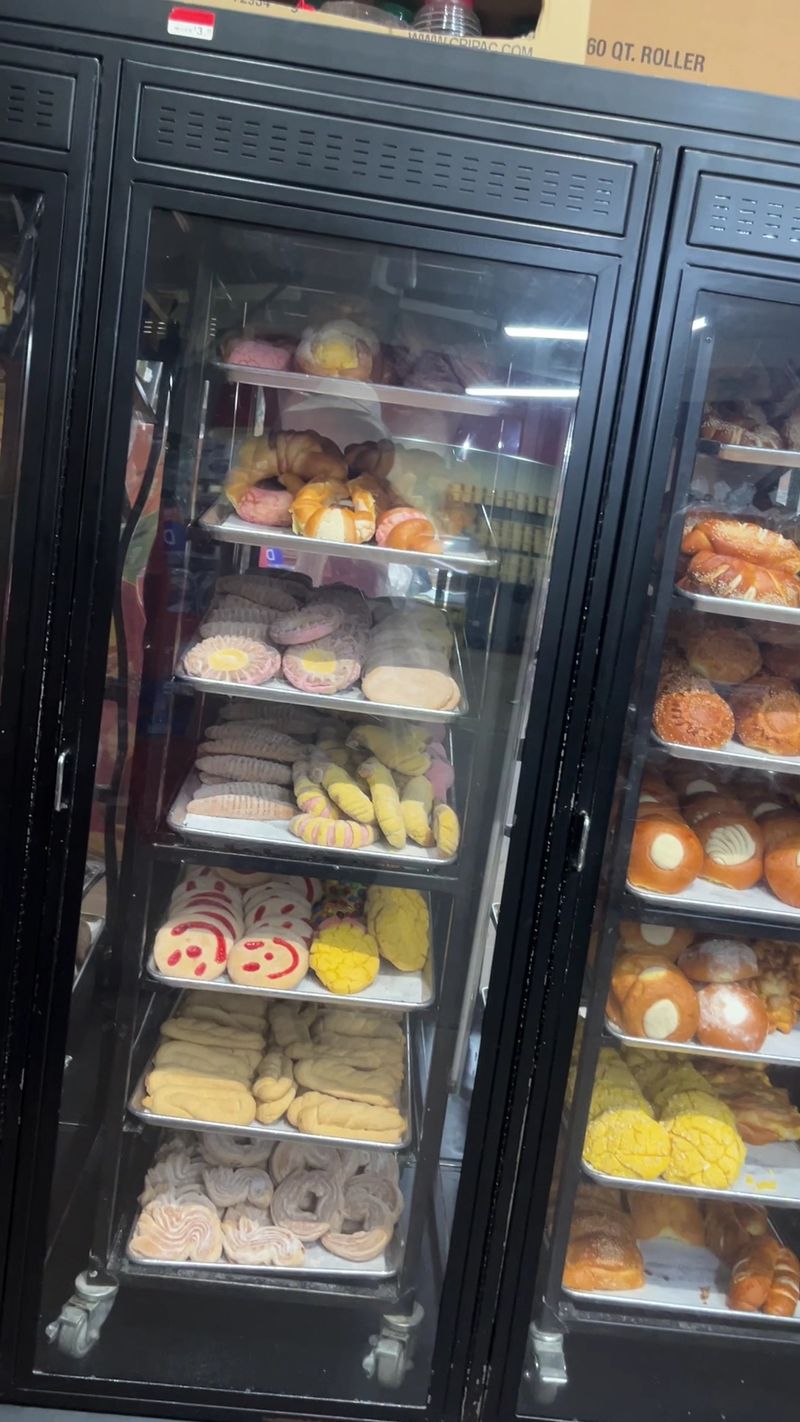 Snacks You Rarely See Elsewhere Snacks You Rarely See Elsewhere