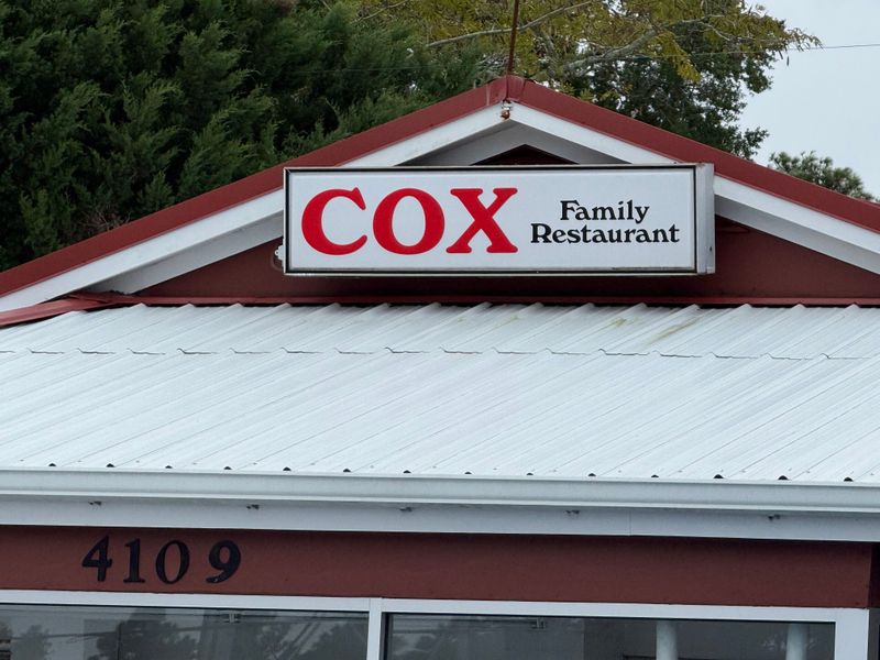 Cox Family Restaurant - 4109 Arendell St, Morehead City