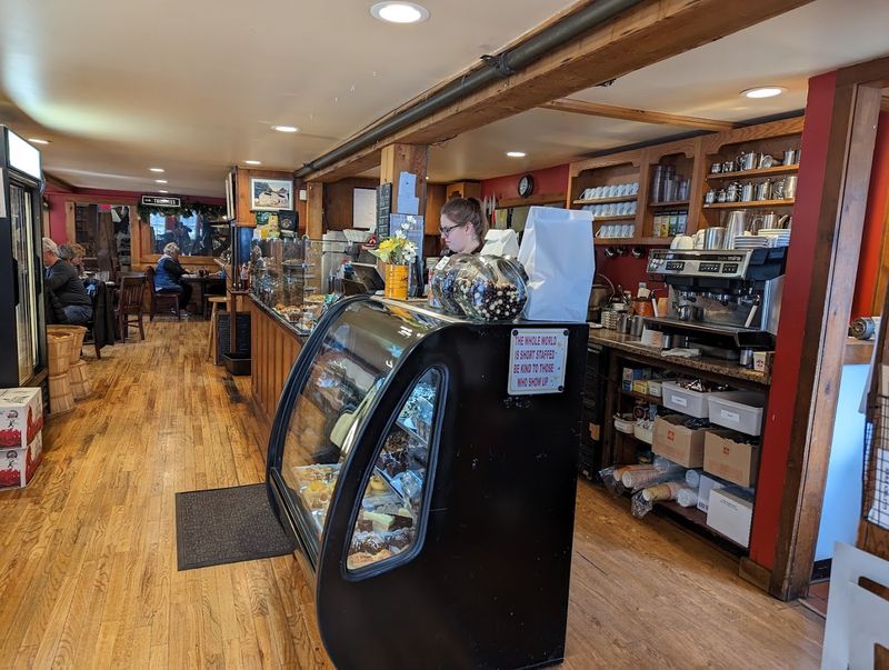 Waterwheel Café, Bakery & Bar, Milford