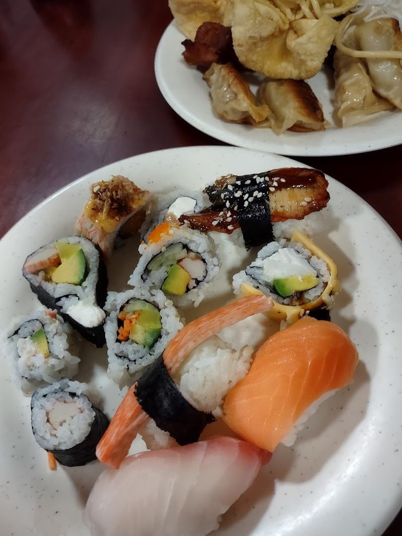 Sushi And Seafood Worth A Second Trip
