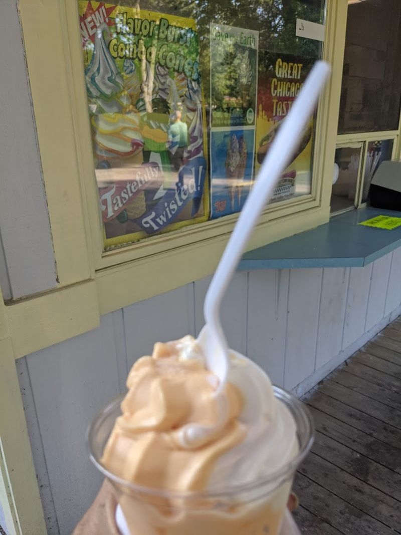 Rotating Dole Whip Joy