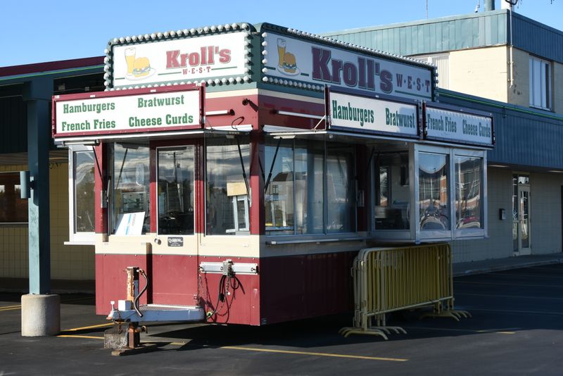 Kroll's West – Green Bay