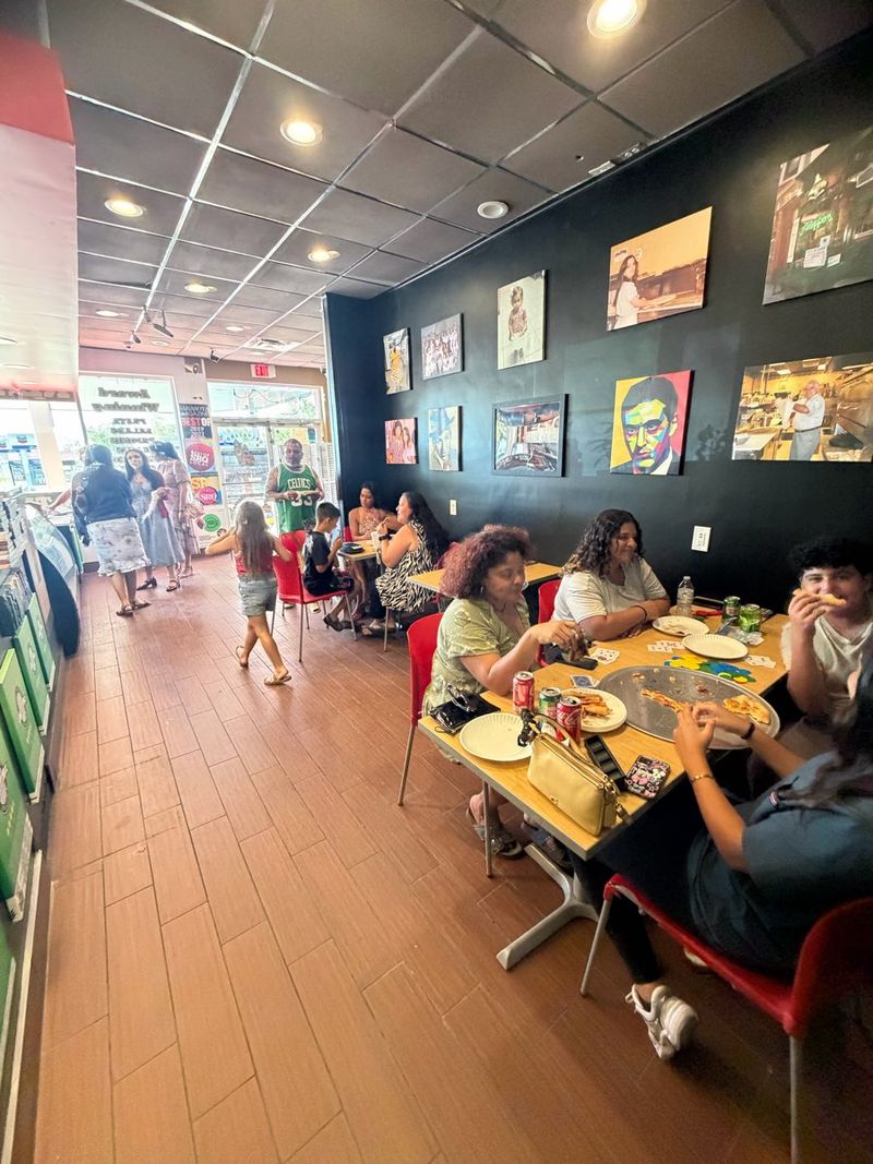 Solorzano's Pizza
