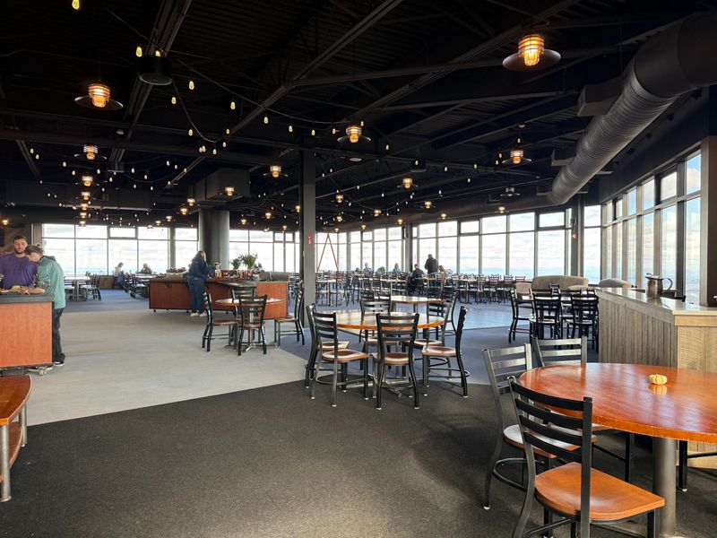 Peak Lodge On Killington Mountain