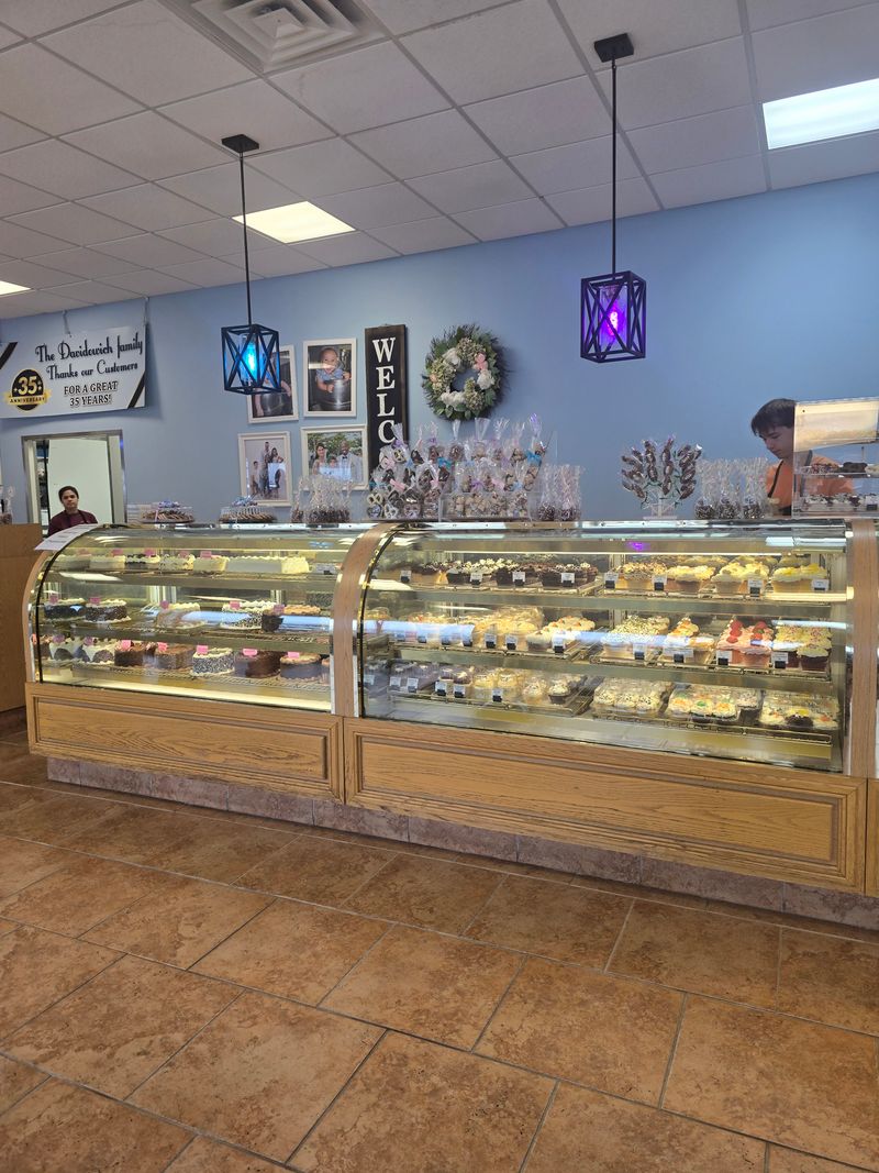 Sweet Eats Bakery