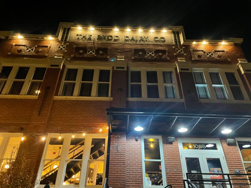 Modern Southern Table