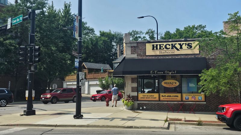 Hecky's Barbecue - Evanston