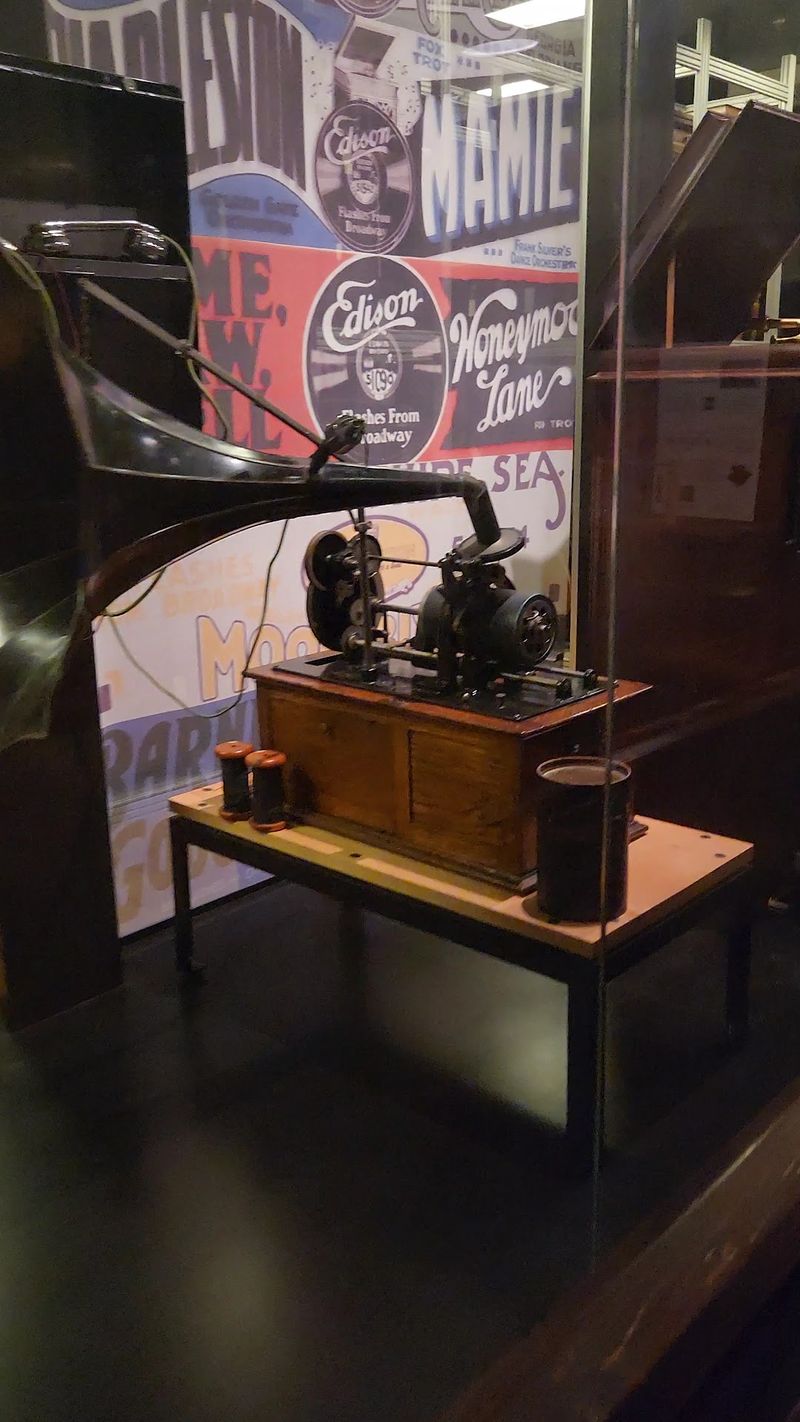 Sound Captured For The Very First Time