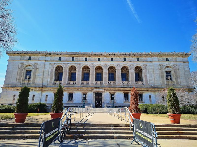 Practicalities: Hours And Parking