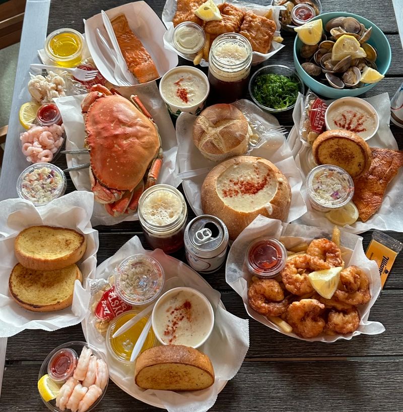 Ecola Seafood Restaurant & Market: Cannon Beach's Crown Jewel