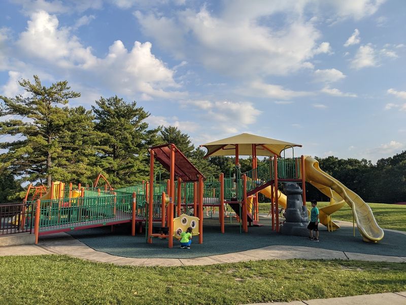 Settlers Cabin Park Playgrounds, Carnegie Area