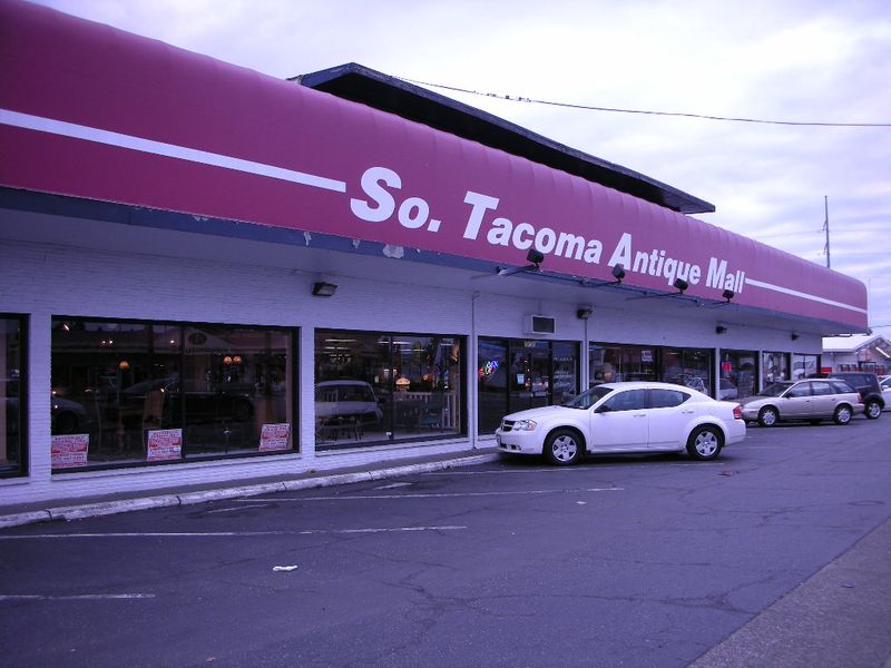 South Tacoma Antique Mall, Lakewood, WA