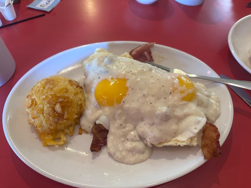 Southern Comfort Plates That Warm You From The Inside Out Southern Comfort Plates That Warm You From The Inside Out