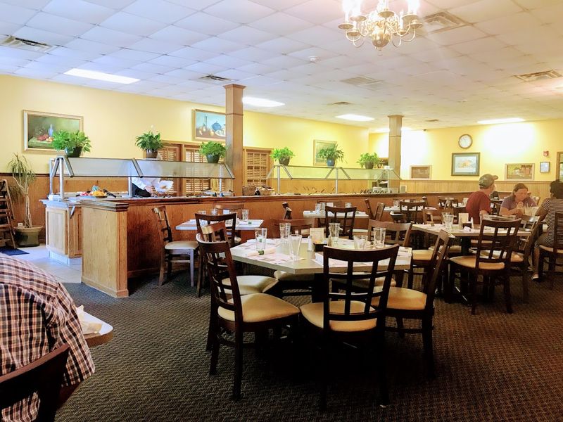 An Atmosphere That Feels Both Classic And Comfortable