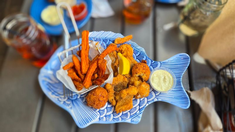 Southern-Style Seafood With Real Florida Roots