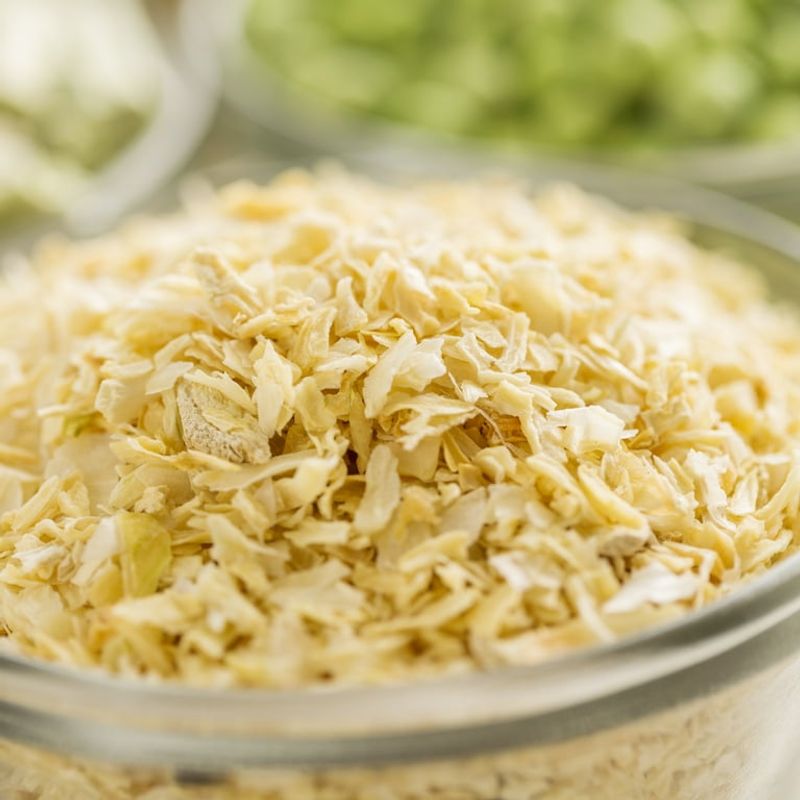 Dehydrated Onions: Tearless Flavor