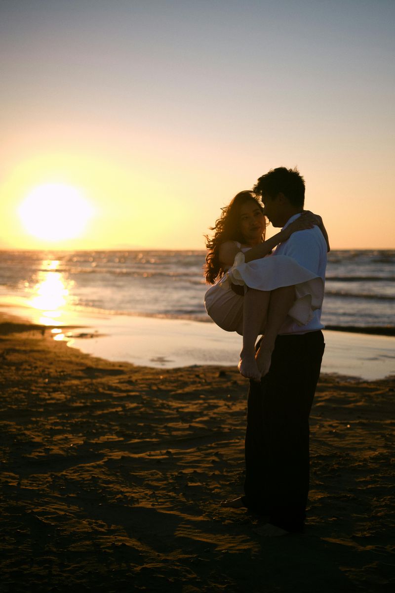 Romantic Sunset Dinner Cruise On Canyon Lake