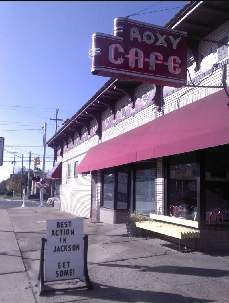 The Roxy Café - Jackson's Breakfast Bliss