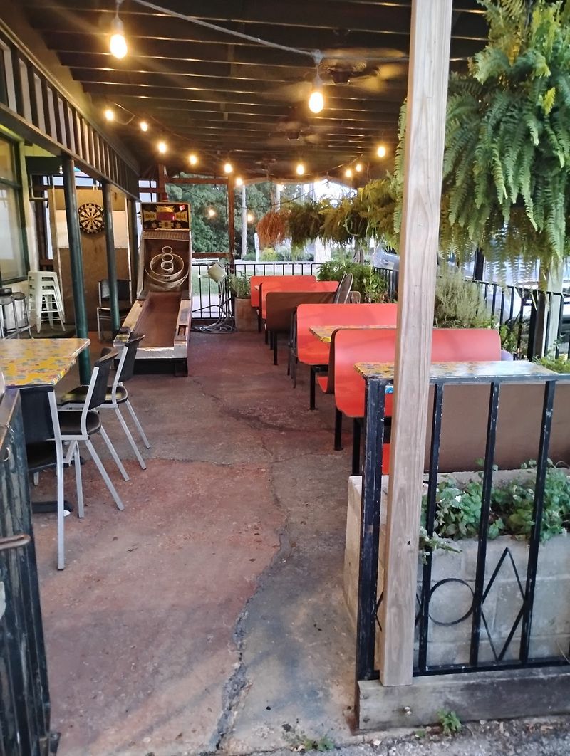 Sparky's Roadhouse Cafe