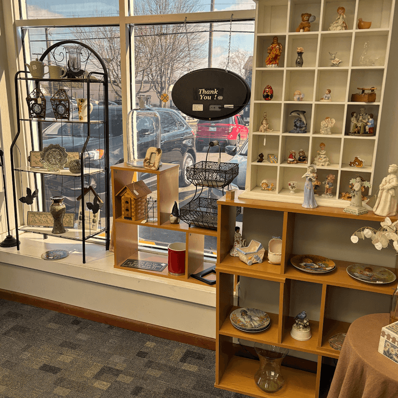 Sparrow's Nest Thrift Store and Donation Center, Woodstock