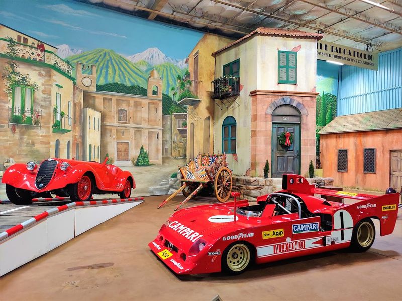 Dioramas and Interactive Displays That Add Context