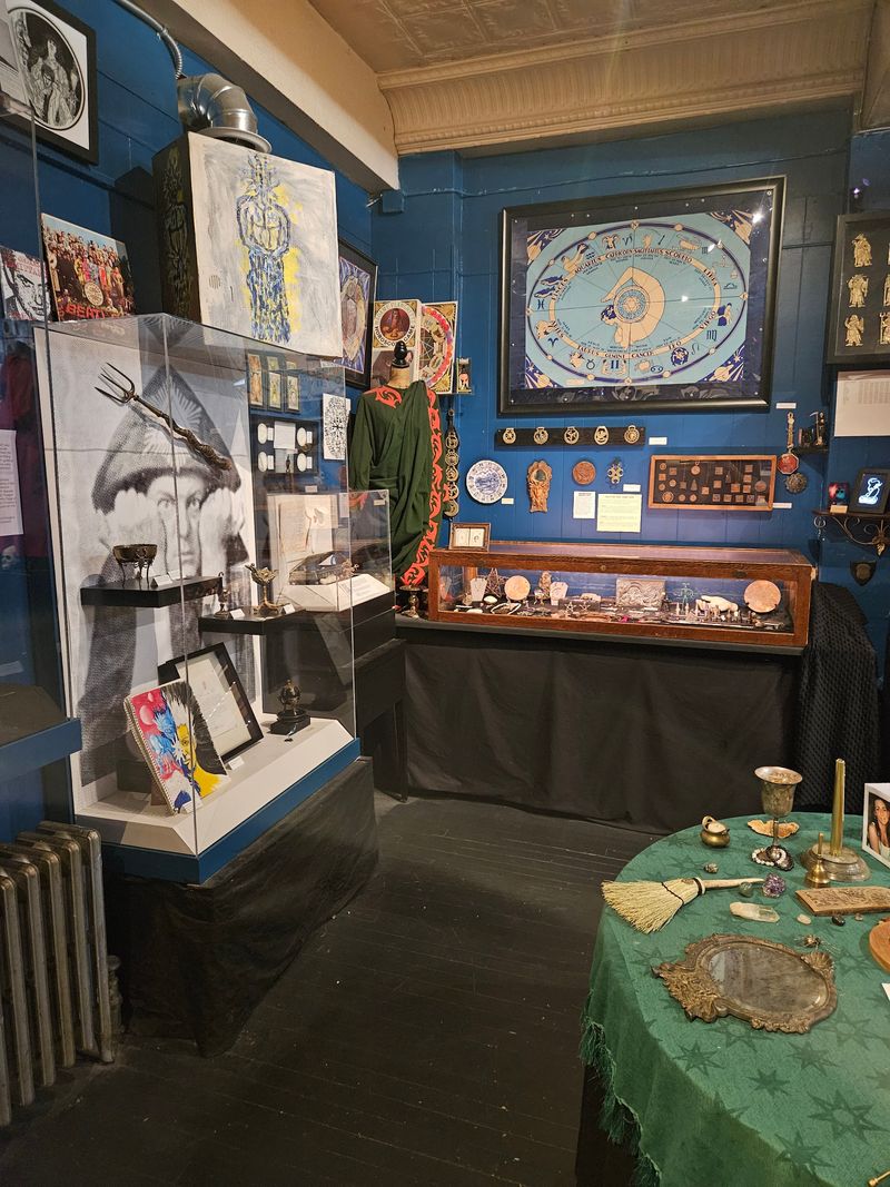 The Vibe and Atmosphere