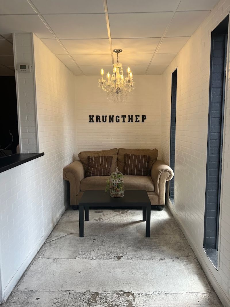 Friendly Service That Feels Genuinely Warm