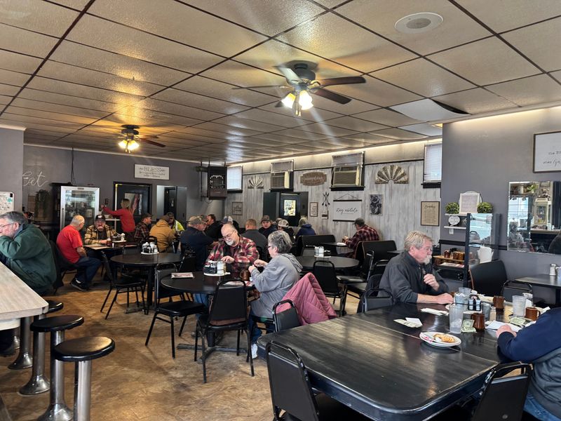 Ted & Ali's Corner Cafe – Shelby