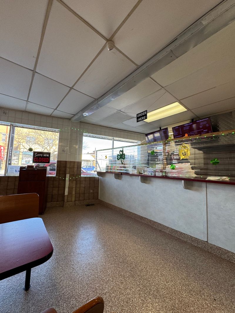 Speedy Counter Service And A No-Frills Room