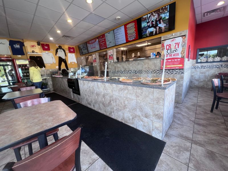 Cam’s Pizzeria