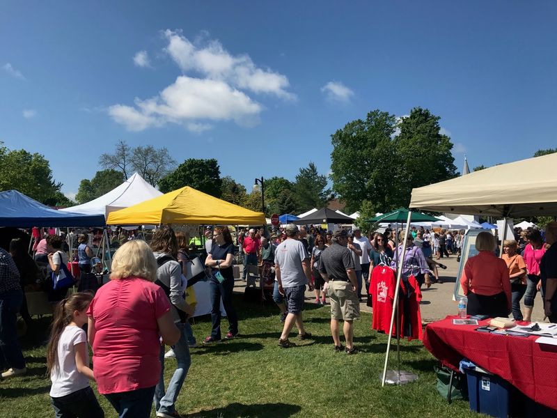 Spend Saturday At The Farmers Market Spend Saturday At The Farmers Market