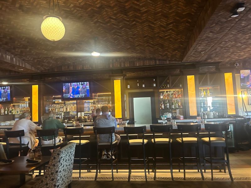 Spinato's Pizzeria & Family Kitchen Spinato's Pizzeria & Family Kitchen