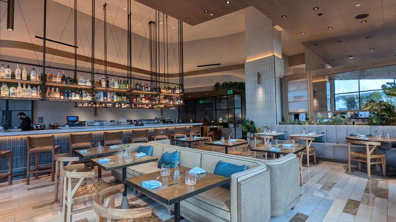 San Laurel at Conrad Los Angeles – Los Angeles