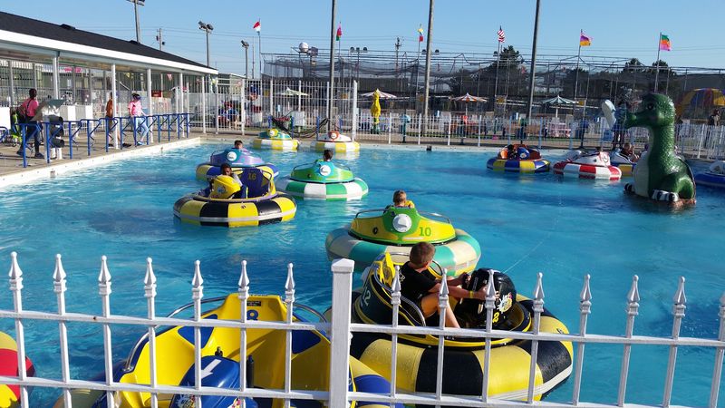 Splashy Bumper Boats And Classic Bumper Cars Splashy Bumper Boats And Classic Bumper Cars